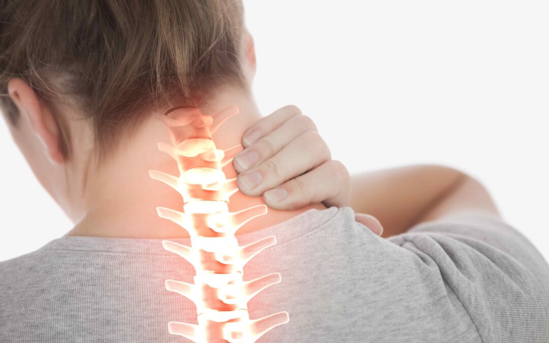 Two Warning Signs of Neck Pain Requiring Urgent Medical Attention